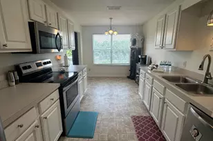 228 Trish Dr, Crestview, FL 32536 - Photo 14