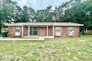 118 NW Audrey Circle, Fort Walton Beach, FL 32548 - Photo 2