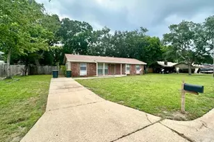 118 NW Audrey Circle, Fort Walton Beach, FL 32548 - Photo 1