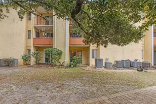 209 W Miracle Strip Pkwy, Mary Esther, FL 32569 - Photo 28