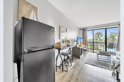 214 SW Miracle Strip Parkway #UNIT A206, Fort Walton Beach, FL 32548 - Photo 8