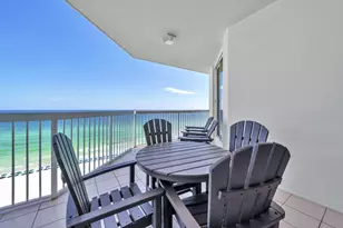 1050 Harbor Boulevard, Destin, FL 32541 - Photo 24