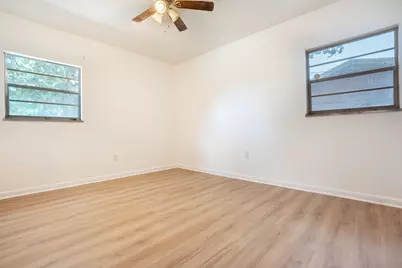 133 NW Robinwood Drive, Fort Walton Beach, FL 32548 - Photo 12
