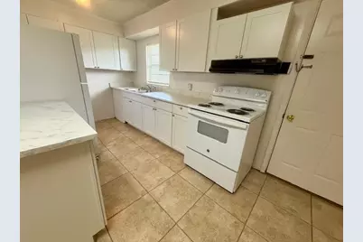 594 Florosa Court, Mary Esther, FL 32569 - Photo 4