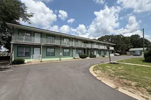 594 Florosa Ct, Mary Esther, FL 32569 - Photo 14