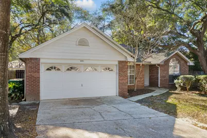 4591 Scarlet Drive, Crestview, FL 32539 - Photo 2