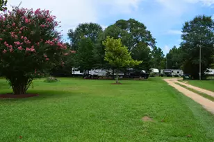 4103 King Lake Rd, Defuniak Springs, FL 32433 - Photo 16