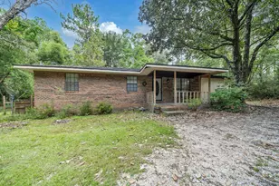 6359 Childrens Ln, Crestview, FL 32539 - Photo 1