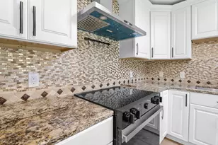 308 Spring Ln, Destin, FL 32541 - Photo 10