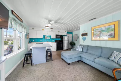 21927 Bataan Avenue, Panama City Beach, FL 32413 - Photo 36