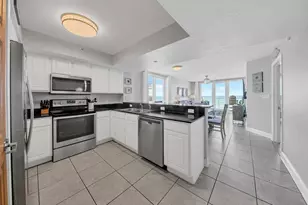 663 Nautilus Ct, Fort Walton Beach, FL 32548 - Photo 6