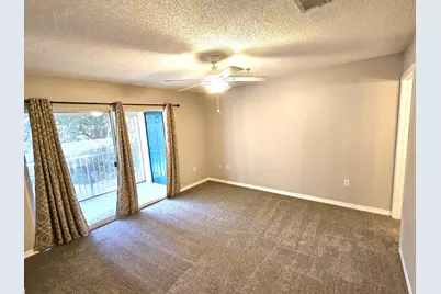 4276 Calinda Lane #APT 125, Niceville, FL 32578 - Photo 2