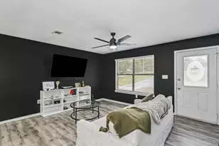 6071 Sonny Ln, Crestview, FL 32539 - Photo 14