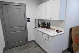 1456 Pine St, Niceville, FL 32578 - Photo 4
