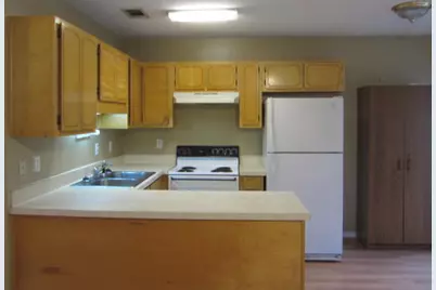 1145 46th Street #    B, Niceville, FL 32578 - Photo 6