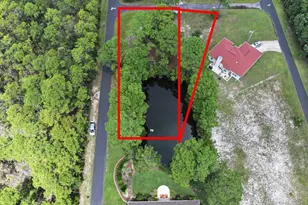 1796 W Smugglers Cove Dr, Gulf Breeze, FL 32563 - Photo 1