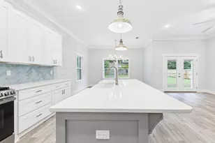 1470 Cypress St, Niceville, FL 32578 - Photo 18