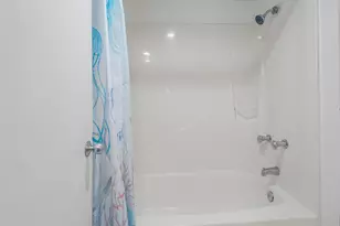 9850 S Thomas Dr, Panama City, FL 32408 - Photo 16