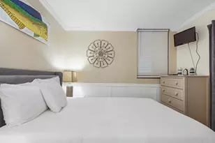 9850 S Thomas Dr, Panama City, FL 32408 - Photo 10