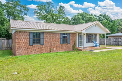 102 Alice Drive, Defuniak Springs, FL 32435 - Photo 1