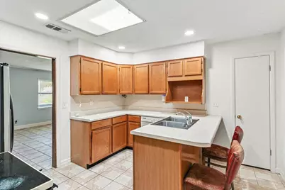 213 NW Moriarty Street, Fort Walton Beach, FL 32548 - Photo 16