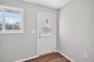 393 Lowery Dr, Fort Walton Beach, FL 32547 - Photo 6
