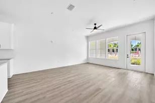 319 The Grove Dr, Miramar Beach, FL 32550 - Photo 10