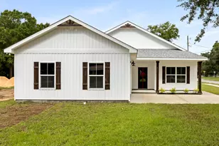 2 Coweta Rd, Cantonment, FL 32533 - Photo 2