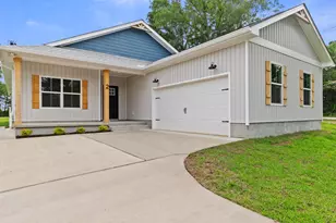 2 Coweta Rd, Cantonment, FL 32533 - Photo 1