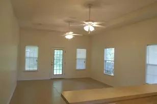 713 N Park Blvd, Fort Walton Beach, FL 32547 - Photo 1