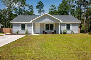 43 E Crocus Ave, Defuniak Springs, FL 32433 - Photo 1