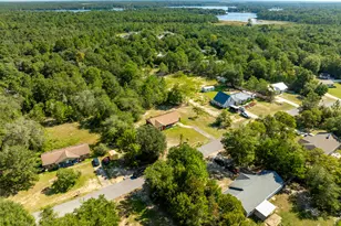 353 Florence Dr, Defuniak Springs, FL 32433 - Photo 16
