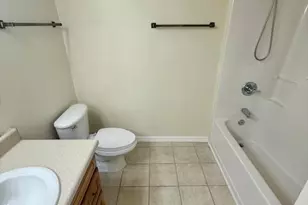 223 Johnson Ct, Crestview, FL 32536 - Photo 10