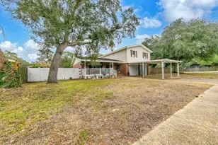 701 Trowbridge Ave, Fort Walton Beach, FL 32547 - Photo 2