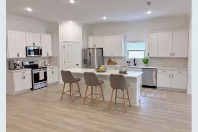 2745 Louis Circle, Crestview, FL 32536 - Photo 2