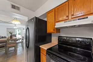 209 W Miracle Strip Pkwy, Mary Esther, FL 32569 - Photo 8