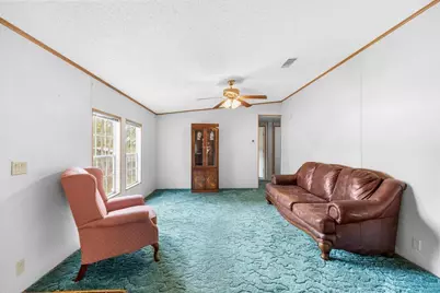 215 Davis Drive, Niceville, FL 32578 - Photo 10