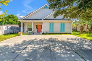 808 Willow St, Destin, FL 32541 - Photo 2