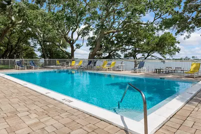 209 W Miracle Strip Parkway #D102, Mary Esther, FL 32569 - Photo 14