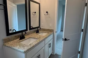 2411 Aleia Ln, Crestview, FL 32536 - Photo 20