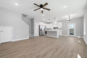 935 Kenzie Ln, Fort Walton Beach, FL 32547 - Photo 10