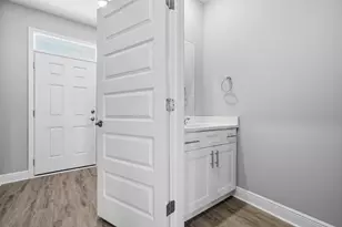 935 Kenzie Ln, Fort Walton Beach, FL 32547 - Photo 6
