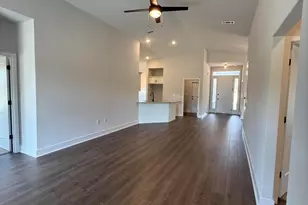 2400 Aleia Ln, Crestview, FL 32536 - Photo 10