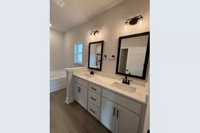 2404 Aleia Lane, Crestview, FL 32536 - Photo 20