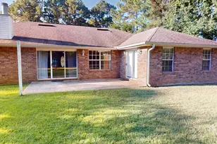 8118 Menorca St, Navarre, FL 32566 - Photo 14