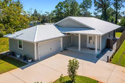 106 Joseph Avenue, Niceville, FL 32578 - Photo 1
