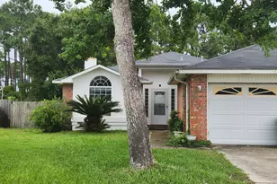 498 Rush Park Cir, Mary Esther, FL 32569 - Photo 4