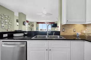8501 Gulf Blvd, Navarre, FL 32566 - Photo 18