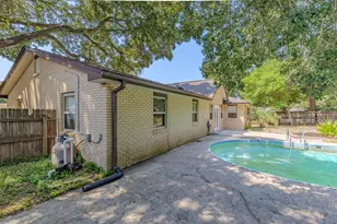 4150 April Rd, Pensacola, FL 32504 - Photo 10