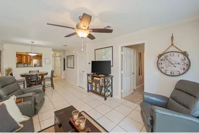 4276 Calinda Lane #137, Niceville, FL 32578 - Photo 8